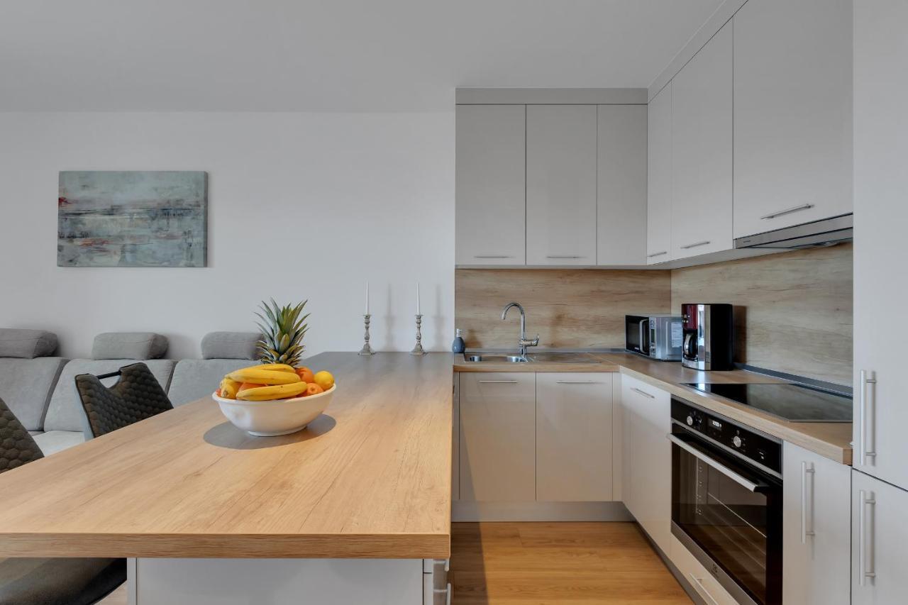 Apartman Elite Makarska Esterno foto